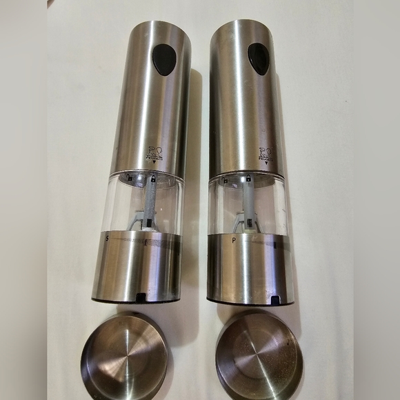 Peugeot Kitchen Peugeot Elis Sense Salt Pepper Mill Poshmark